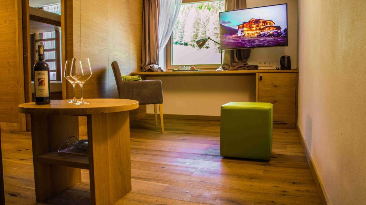 Sport Hotel Ливиньо Екстериор снимка